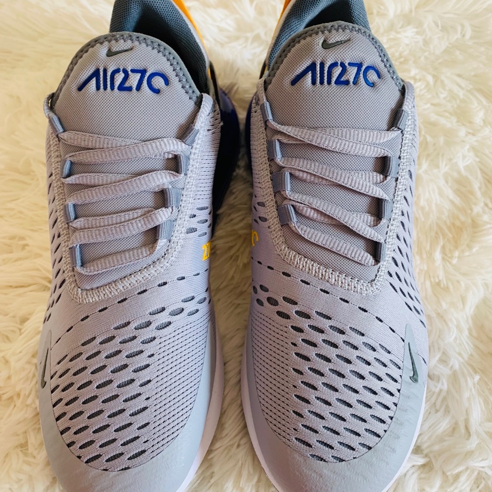 Nike Air Max 270 - Picture 7 of 8